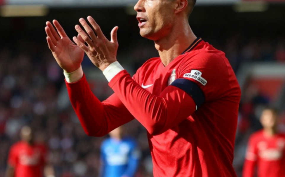 Armando González hội quân muộn nhất trong chu kỳ đầu của Rafael Márquez: México mất một buổi, ban huấn luyện mất một cửa sổ quan sát Armando González hội quân muộn nhất trong chu kỳ đầu của Rafael Márquez: México mất một buổi, ban huấn luyện mất một cửa sổ quan sát