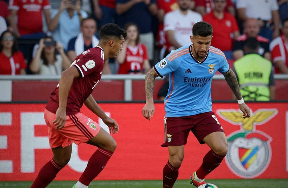 Sau 21 kiến tạo, Bruno Fernandes bước vào vùng tối mà Salah và Rashford từng đi qua Sau 21 kiến tạo, Bruno Fernandes bước vào vùng tối mà Salah và Rashford từng đi qua