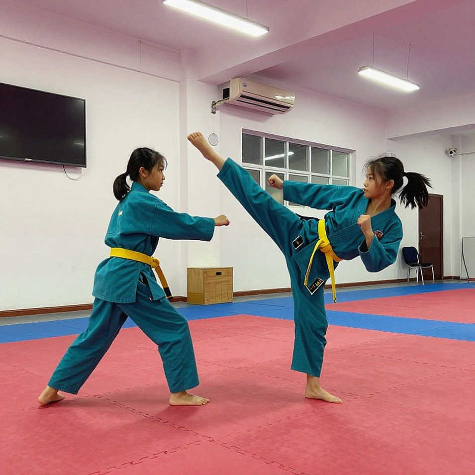 Inam Butt và án phạt khoảng hai tháng: Điều trị đúng, thủ tục chậm một nhịp