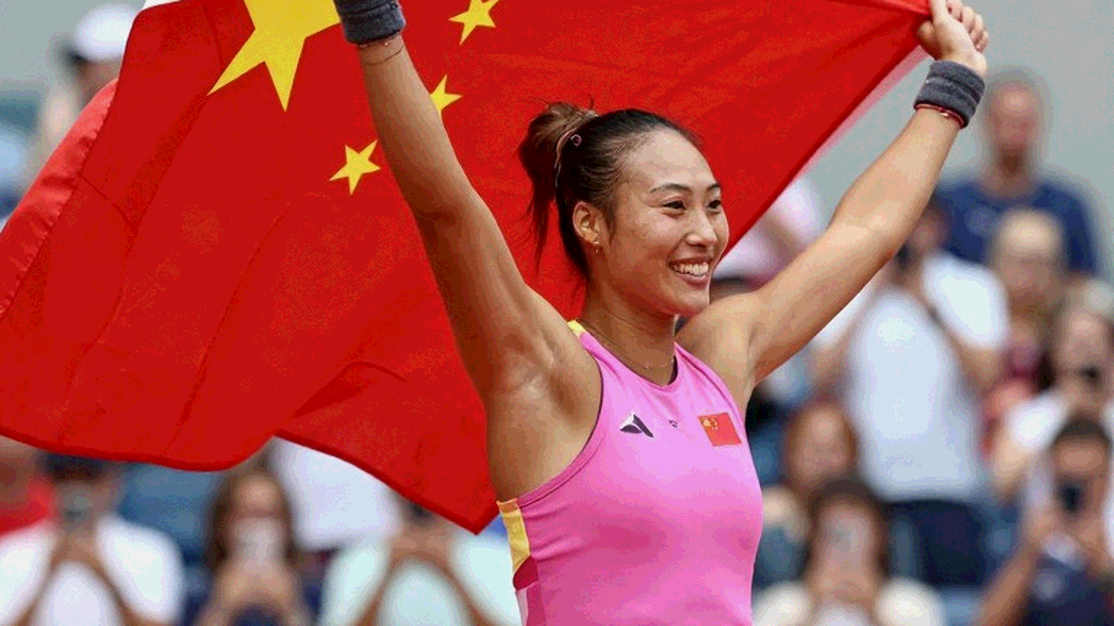Sinner rút khỏi China Open 2026: 500 điểm bốc hơi, ngôi số 1 lung lay