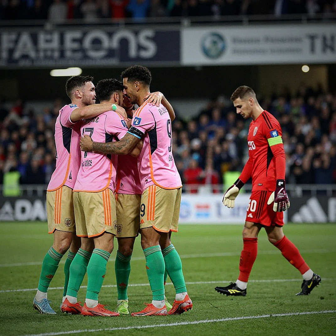Căng thẳng tại PSG: Trận thua AS Monaco và cuộc so tài thủ môn Safonov vs Chevalier Căng thẳng tại PSG: Trận thua AS Monaco và cuộc so tài thủ môn Safonov vs Chevalier