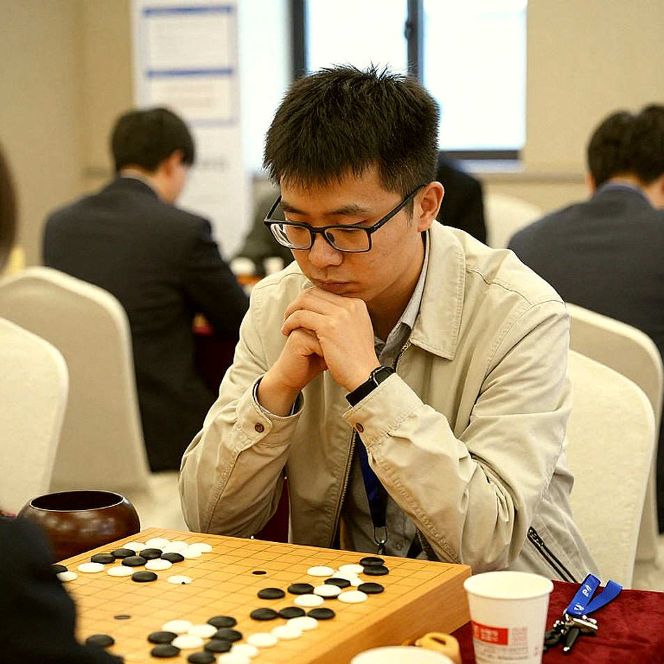 Tháng Tám của ChessBase: Danh mục huấn luyện, nước Petroff và tín hiệu thật nằm ở nhịp phát hành