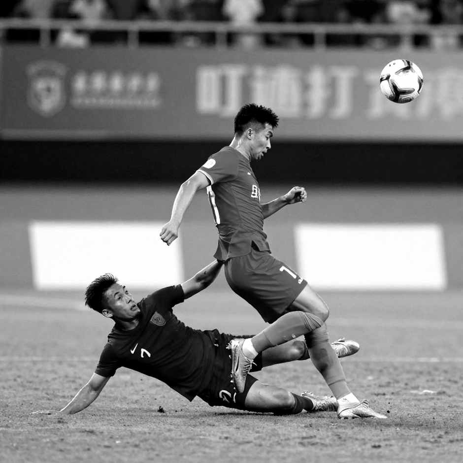 Bong bóng giá cầu thủ trẻ tại V-League: Khi những điều khoản nhỏ quyết định số phận thương vụ Bong bóng giá cầu thủ trẻ tại V-League: Khi những điều khoản nhỏ quyết định số phận thương vụ