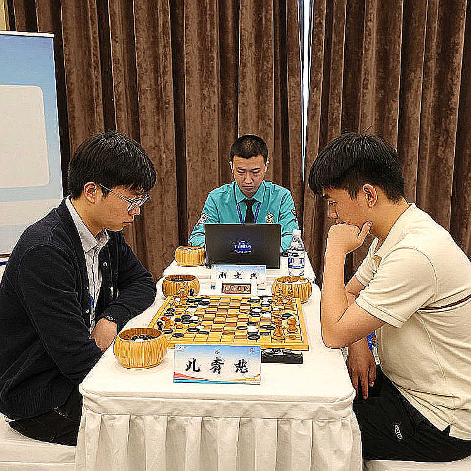 Global Chess League 2026: Carlsen Returns, and the Silences on the Chessboard Global Chess League 2026: Carlsen Returns, and the Silences on the Chessboard