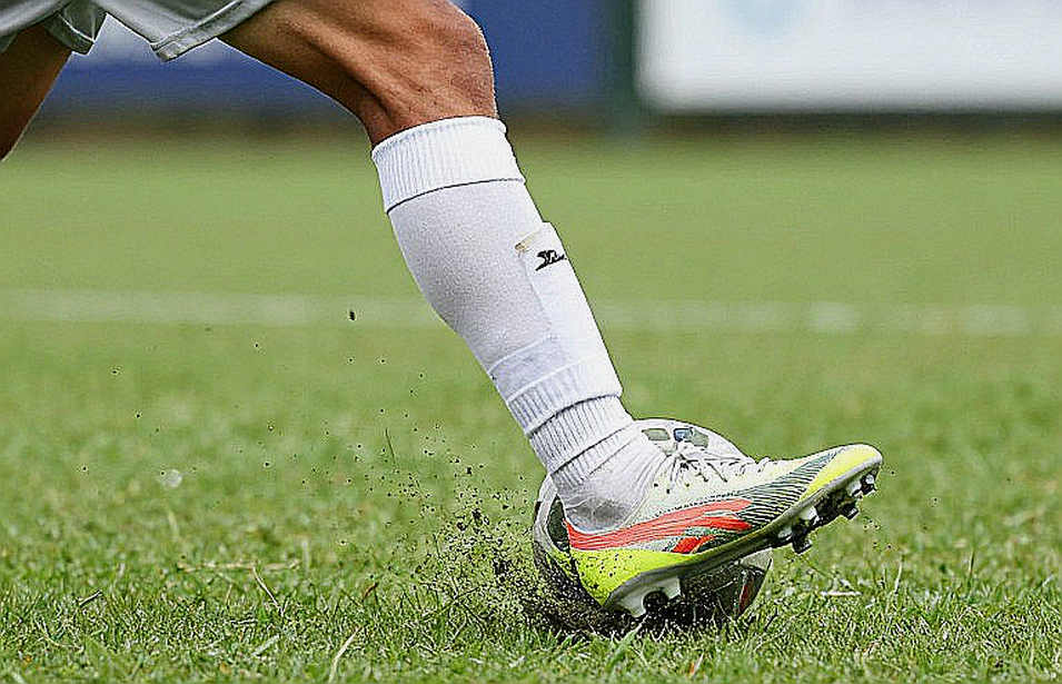 Khi máy trả về khoảng trống: V.League 2035 và giá trị của một đêm dữ liệu rỗng