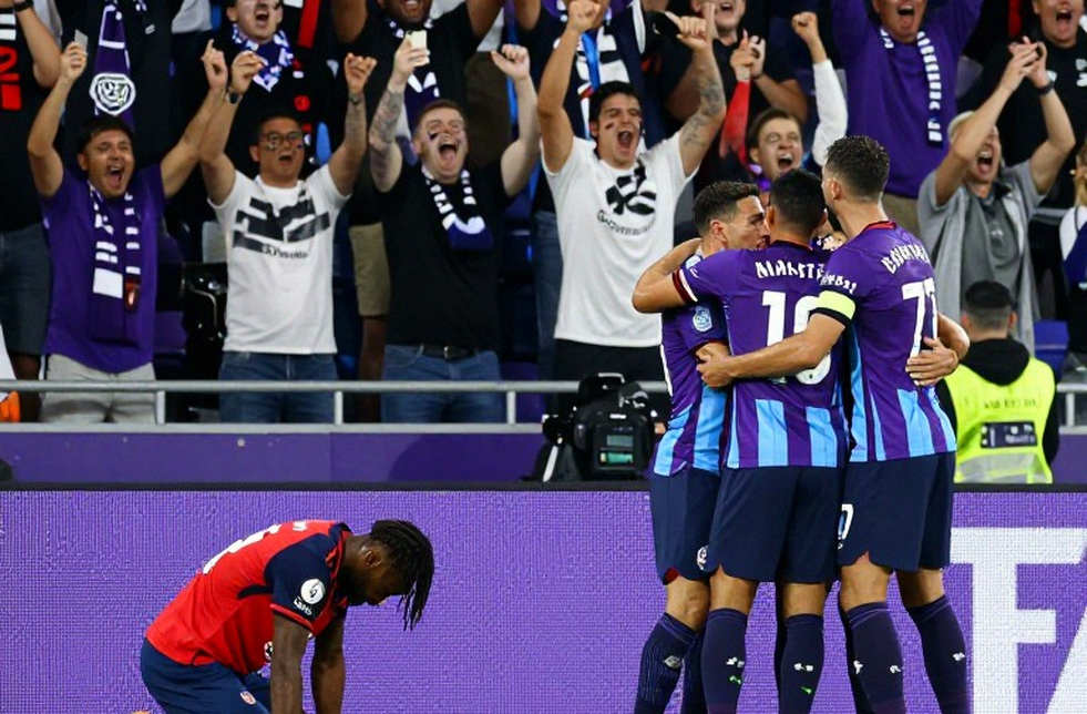 Công An Hà Nội và đêm đầu tiên ở AFC Champions League Elite: sơ đồ chỉ là cách đặt câu hỏi về không gian