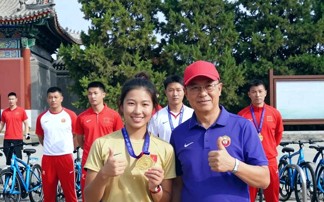Adou Minh, Williams Minh Hoàng và cấu trúc chìm phía sau bản danh sách 25 người của tuyển Việt Nam Adou Minh, Williams Minh Hoàng và cấu trúc chìm phía sau bản danh sách 25 người của tuyển Việt Nam