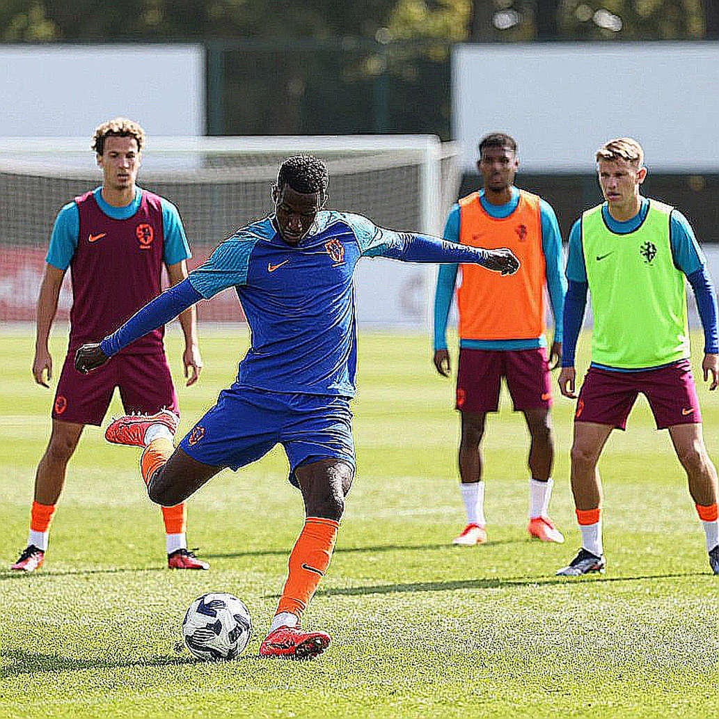 Arsenal gục ngã ở Brighton: Khi quả ném biên đầu tiên báo trước một đêm dài Arsenal gục ngã ở Brighton: Khi quả ném biên đầu tiên báo trước một đêm dài