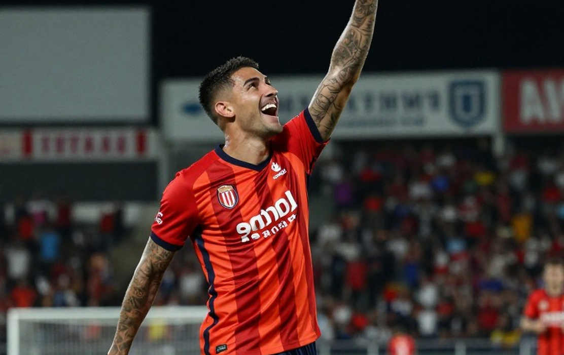 AFC đổi thể thức châu Á: Tấm vé World Cup của Việt Nam và vạch 17/18