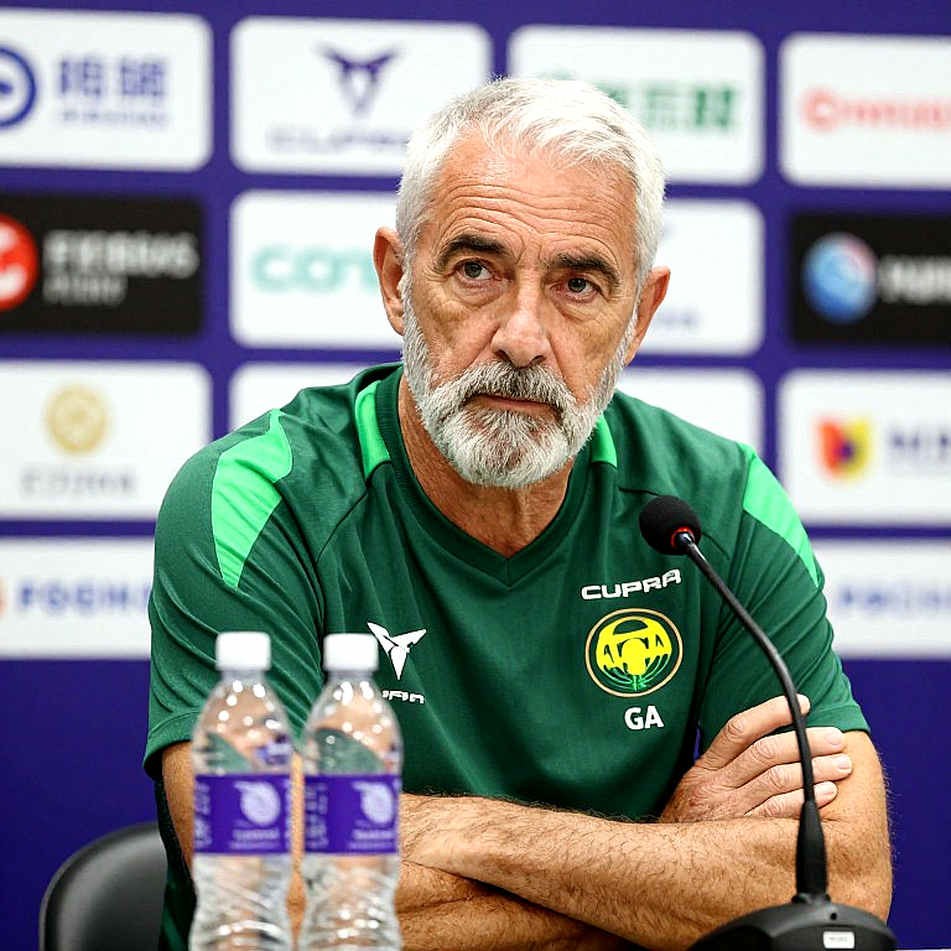 Phan Thành: Từ cú sốc Minamino năm 2026 đến bài học pressing chết ở World Cup 2026 — Khi nhà báo bàn giấy bị sân cỏ dạy cho bài học Phan Thành: Từ cú sốc Minamino năm 2026 đến bài học pressing chết ở World Cup 2026 — Khi nhà báo bàn giấy bị sân cỏ dạy cho bài học